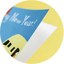 年賀はがきに貼り合わせをする為厚みがあります